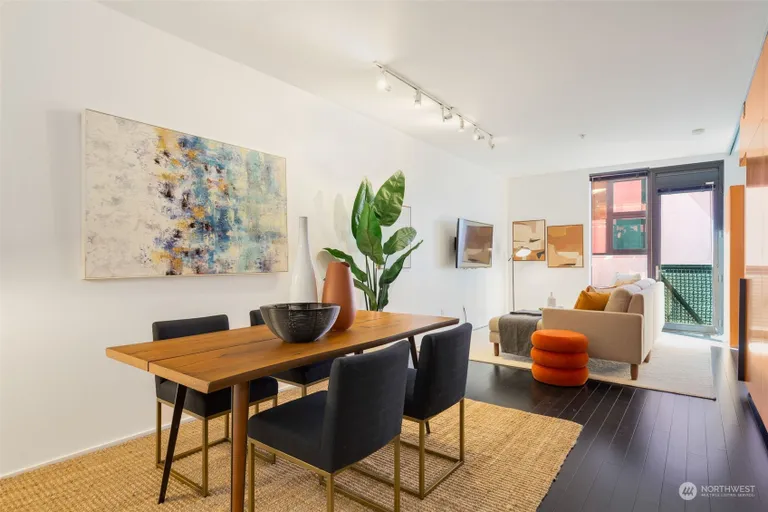 New York City Real Estate | View 1111 E Pike St, 406 | Listing | View 8