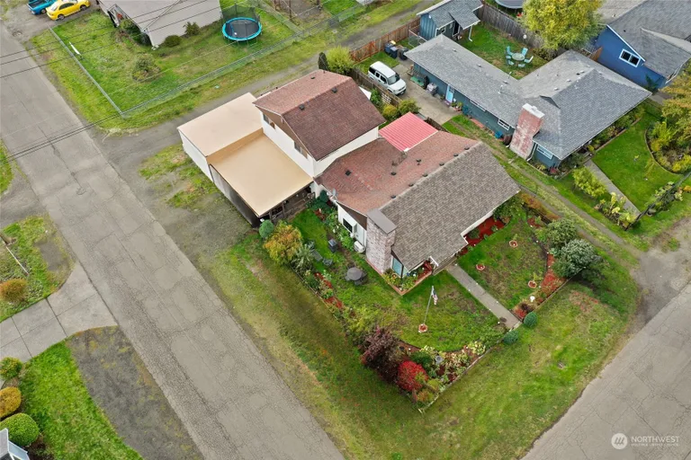 2103 Washington, Shelton, WA 98584 Property for sale