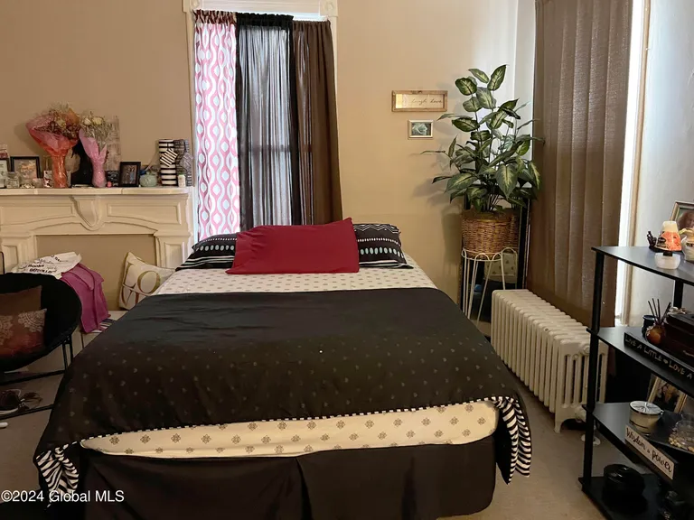 11 N Manning, Albany, NY 12206 Property for sale