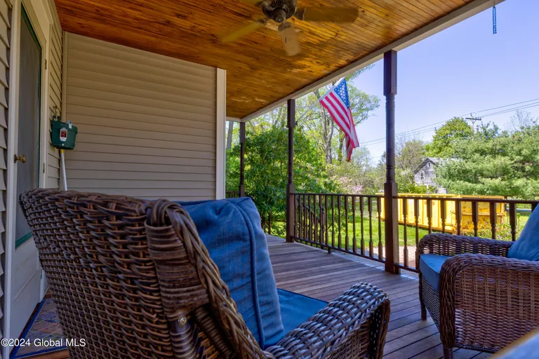 122 Green Avenue, Schodack, NY 12033 Property for sale