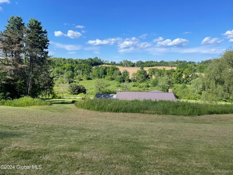 143 Pine Valley, Hoosick, NY 12089 Property for sale