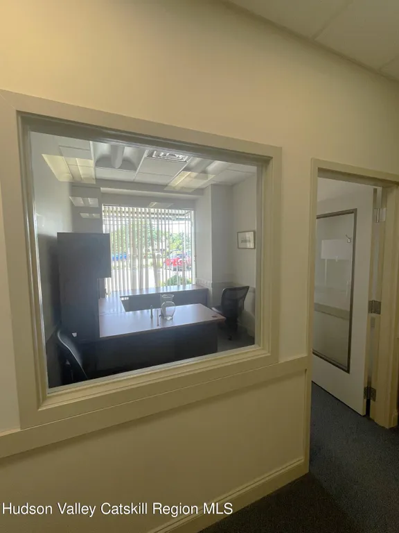 Hudson Valley Real Estate | View 1290 Ulster Avenue | Listing | View 8