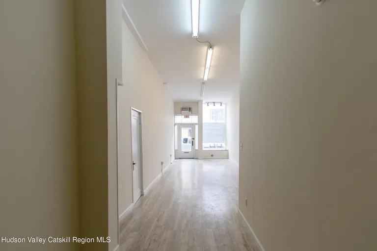 Hudson Valley Real Estate | View 84 Partition Street | Listing | View 9