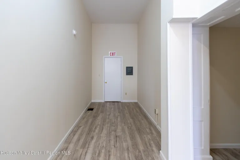 Hudson Valley Real Estate | View 84 Partition Street | Listing | View 3
