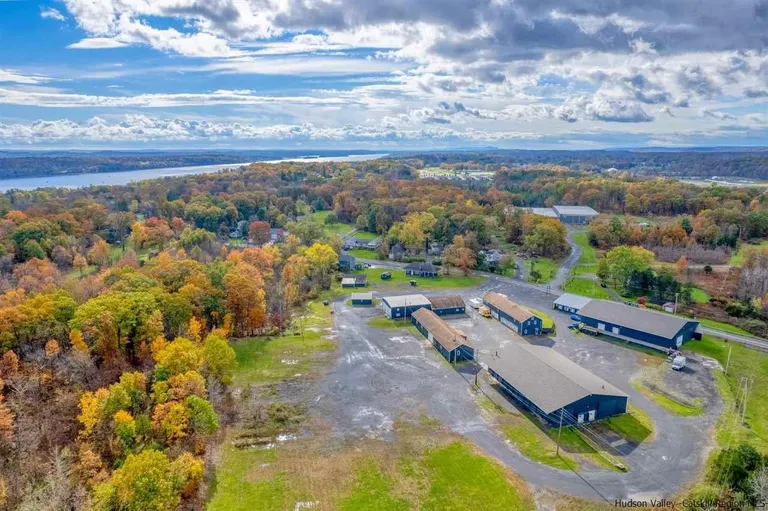 Hudson Valley Real Estate | View 168 Malden Turnpike, Bldg 4 | Listing | View 15