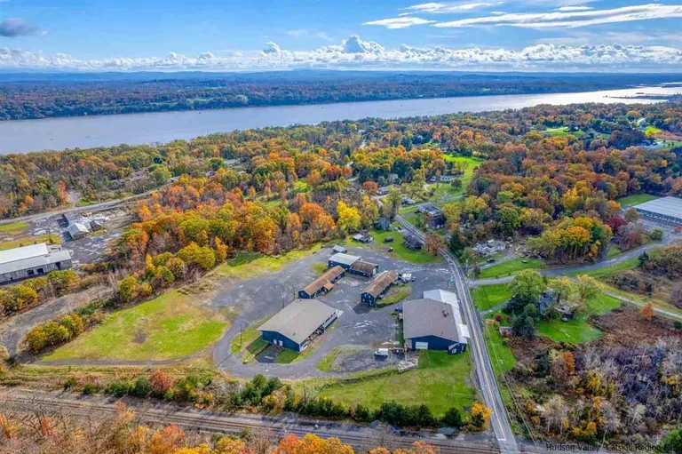 Hudson Valley Real Estate | View 168 Malden Turnpike, Bldg 4 | Listing | View 20