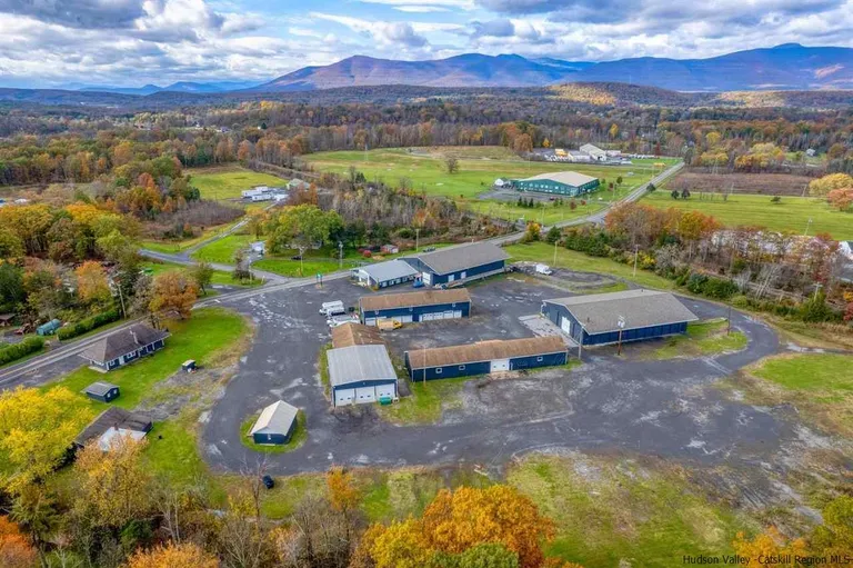 Hudson Valley Real Estate | View 168 Malden Turnpike, Bldg 4 | Listing | View 26