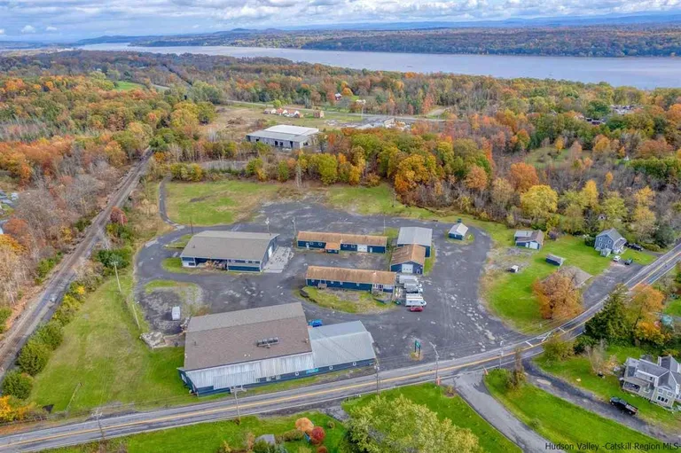 Hudson Valley Real Estate | View 168 Malden Turnpike, Bldg 4 | Listing | View 25
