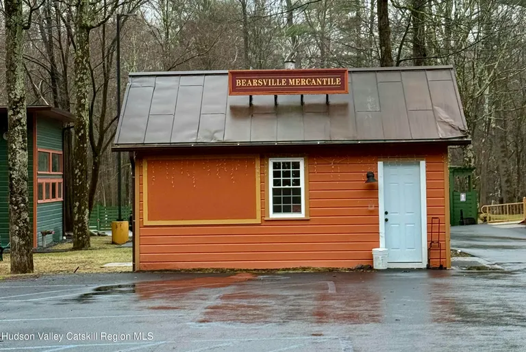 Hudson Valley Real Estate | View 297 Tinker Street, Mercantile | Listing | View 3