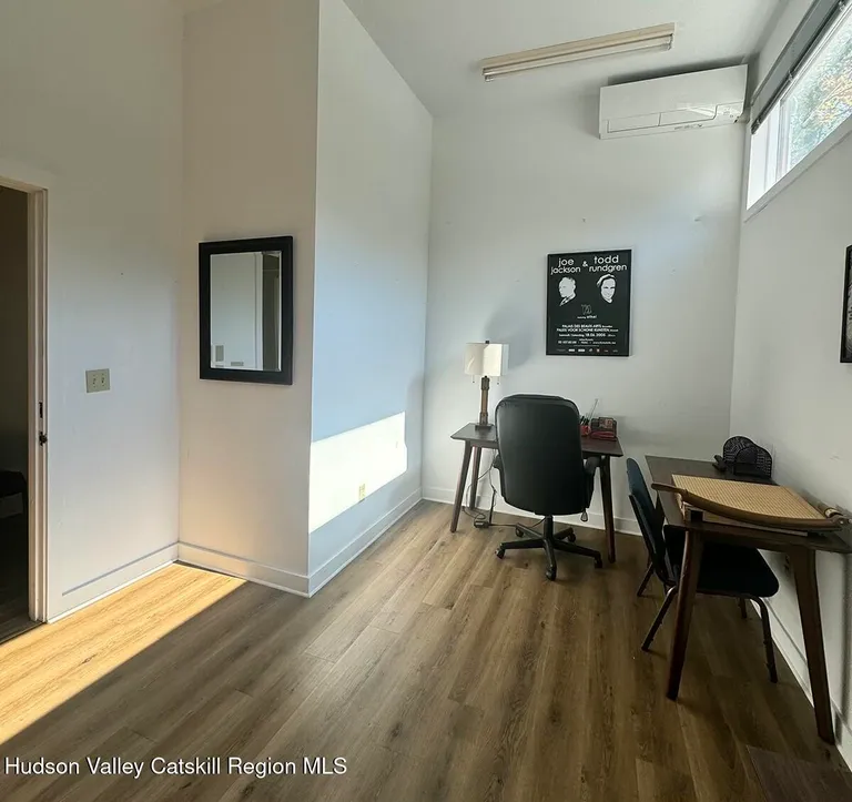 Hudson Valley Real Estate | View 293 Tinker Street, Utopia M | Listing | View 3