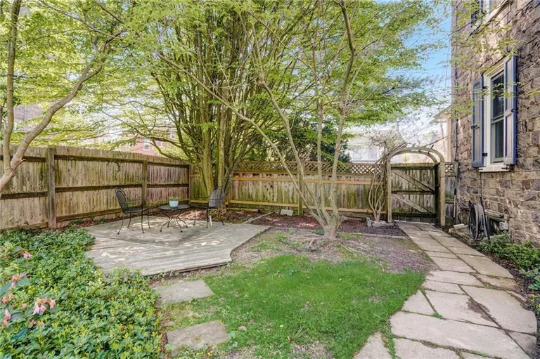 135 Delaware Road, Riegelsville Boro, PA 18077 Property for sale