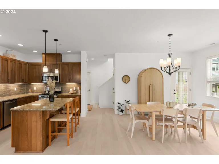 10731 VERDUN, Wilsonville, OR 97070 Property for sale