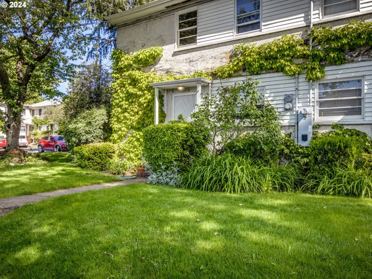 6809 NE Broadway, Portland, OR 97213 Property for sale