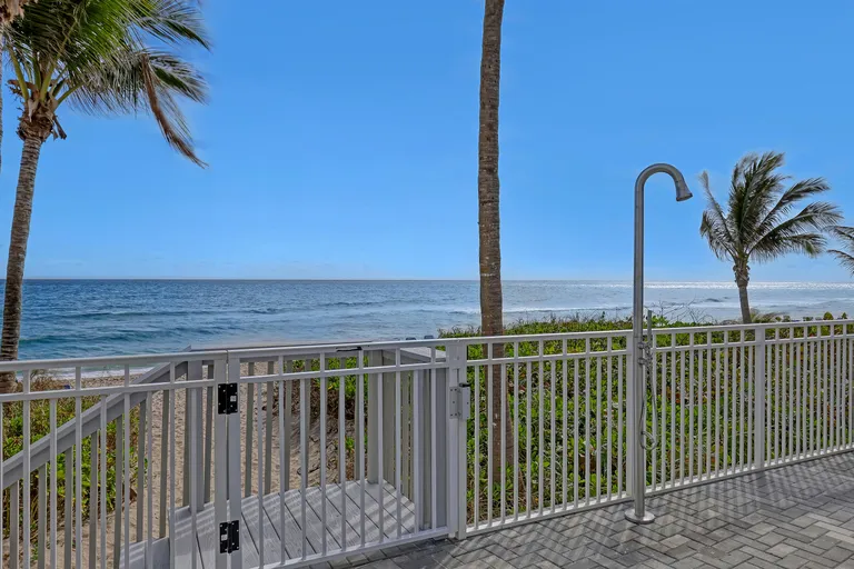 New York City Real Estate | View 3301 S Ocean Boulevard, 406 | Listing | View 32