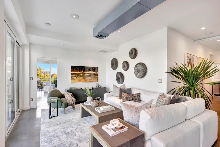New York City Real Estate | View 2275 S Ocean Boulevard, 305n | Listing | View 9