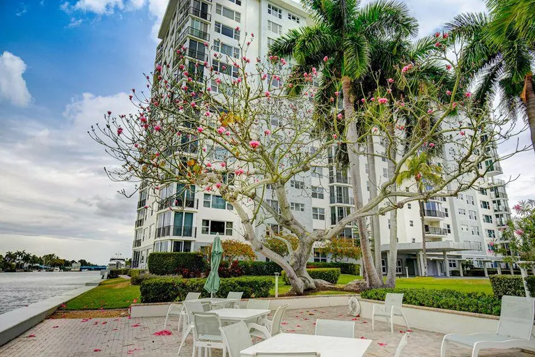 200 Macfarlane Drive N203, Delray Beach, FL 33483 Property for sale