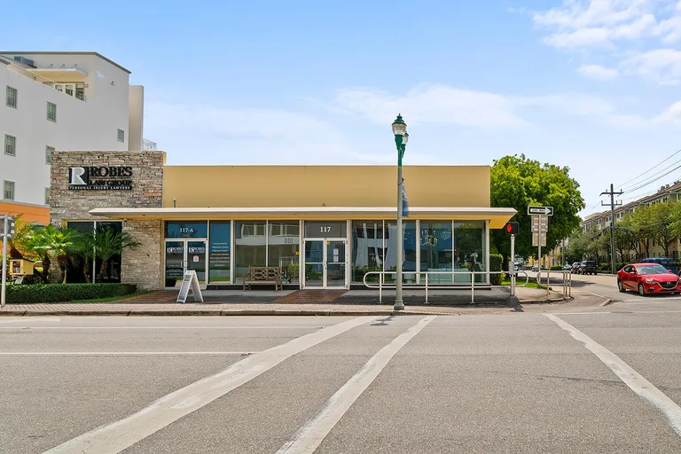 117 NE 5th Avenue Delray Beach FL 33483 Property for sale