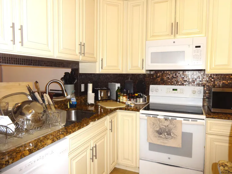 6327 Chasewood Drive H, Jupiter, FL 33458 Property for sale