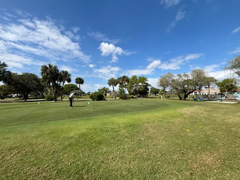 5335 SE Miles Grant Road H216, Stuart, FL 34997 Property for sale