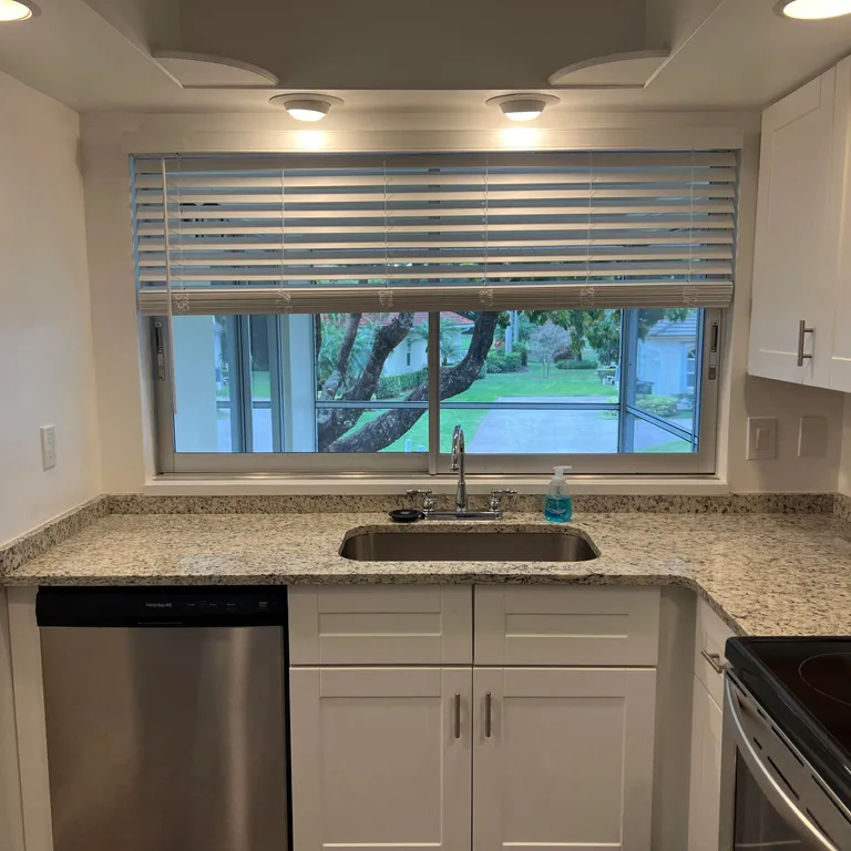 5580 Tamberlane Circle 240, Palm Beach Gardens, FL 33418 Property for sale