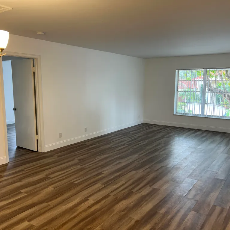 5580 Tamberlane Circle 240, Palm Beach Gardens, FL 33418 Property for sale