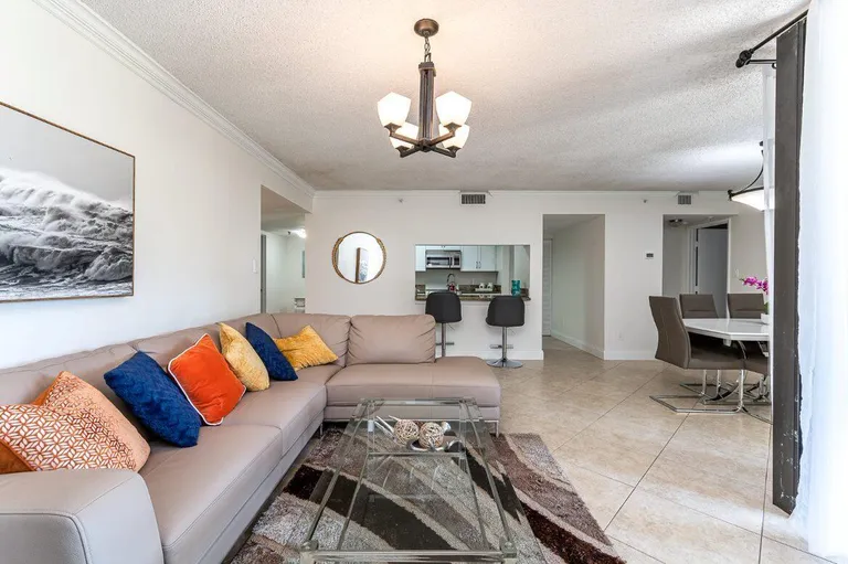 2025 Lavers Circle D108, Delray Beach, FL 33444 Property for rent