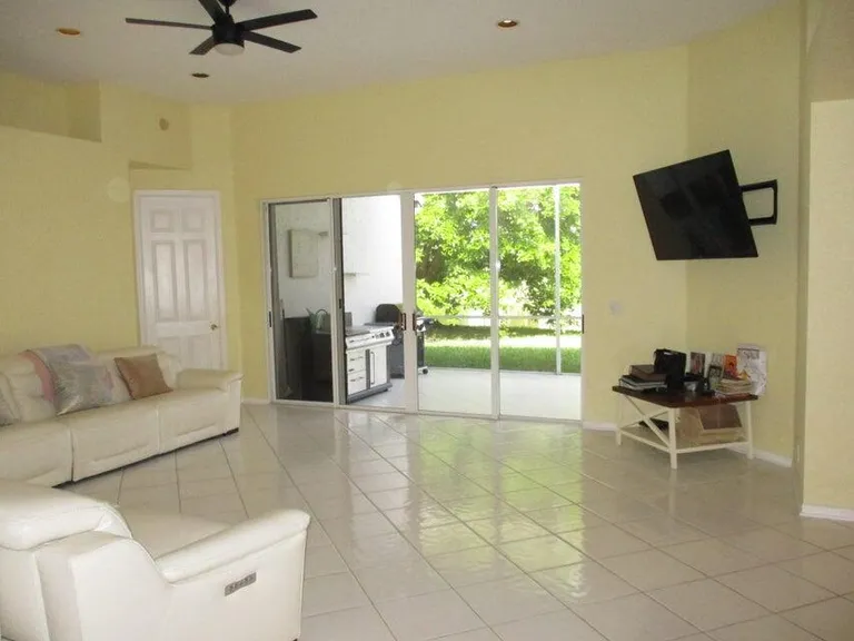 21759 Westmont Court Boca Raton FL 33428 Property for rent