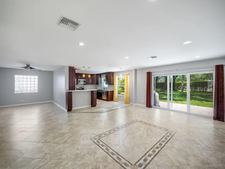 3293 Turtle Cove, West Palm Beach, FL 33411 Property for sale