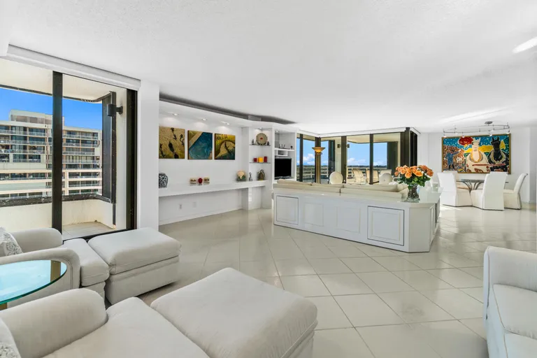 New York City Real Estate | View 2901 S Ocean Boulevard, 803 | Listing | View 13