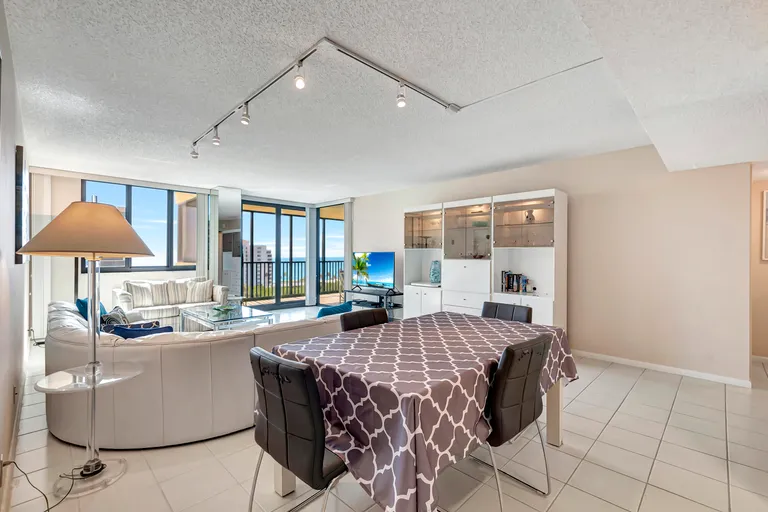 New York City Real Estate | View 3420 S Ocean Boulevard, 11r | Listing | View 7