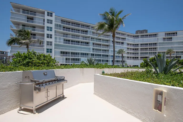 New York City Real Estate | View 3560 S Ocean Boulevard, 301 | Listing | View 20