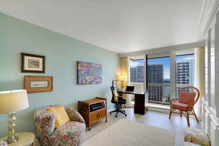 New York City Real Estate | View 123 Lakeshore Drive, 1842 | Listing | View 20