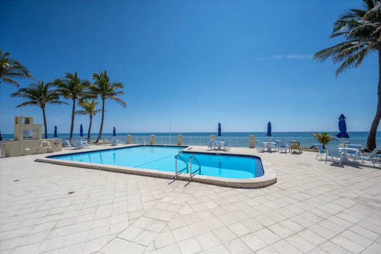 New York City Real Estate | View 3475 S Ocean Boulevard, 7030 | Listing | View 42