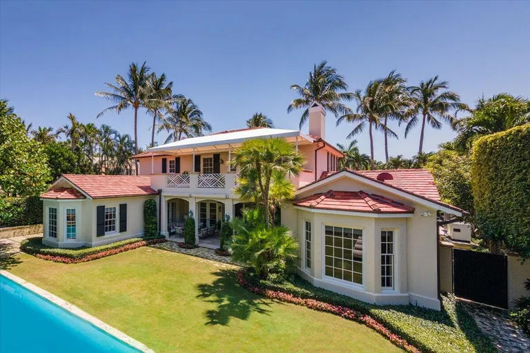 South Florida Real Estate | View 259 Merrain Road | Listing | View 5