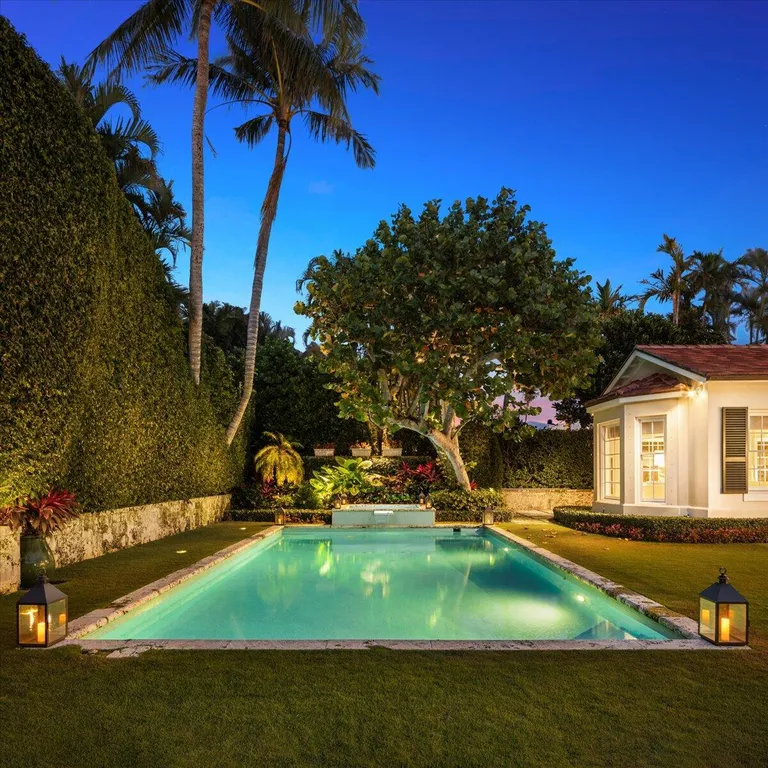 South Florida Real Estate | View 259 Merrain Road | Listing | View 4