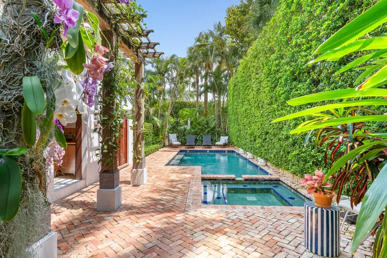 South Florida Real Estate | View 420 Brazilian Avenue | Listing | View 60