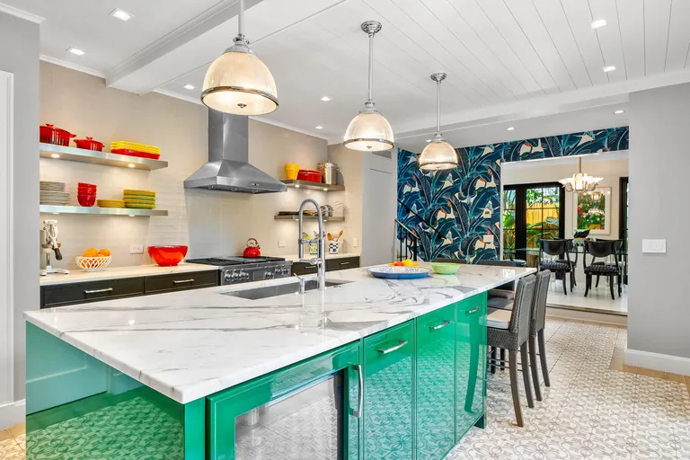South Florida Real Estate | View 420 Brazilian Avenue | Listing | View 31