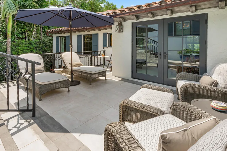 South Florida Real Estate | View 420 Brazilian Avenue | Listing | View 46