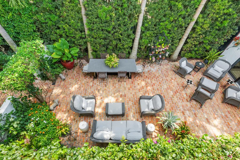 South Florida Real Estate | View 420 Brazilian Avenue | Listing | View 44