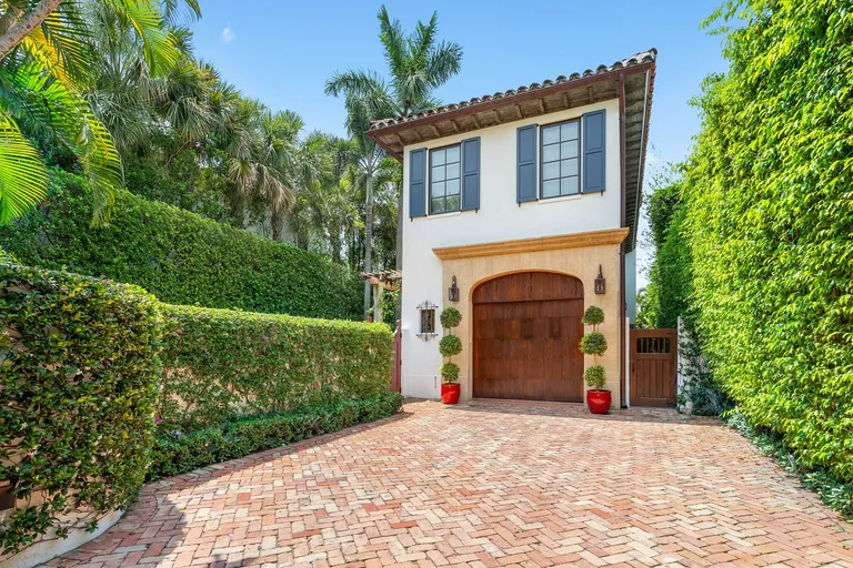 South Florida Real Estate | View 420 Brazilian Avenue | Listing | View 3