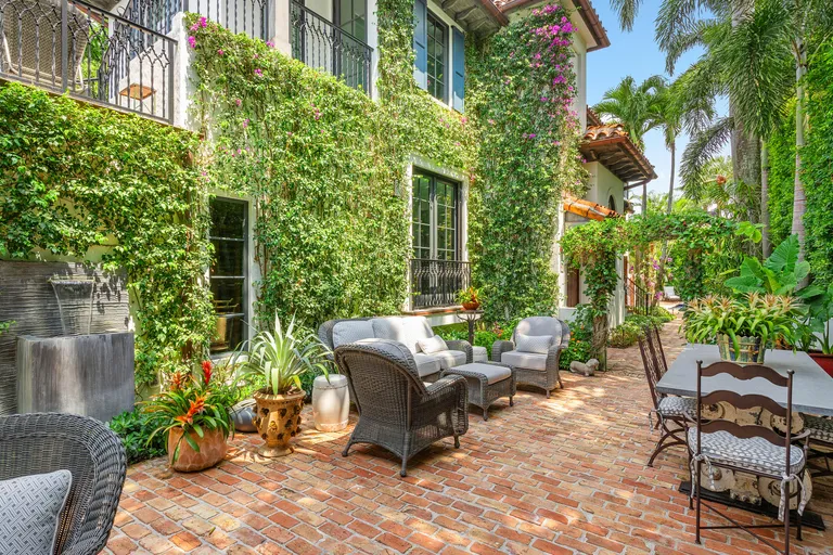 South Florida Real Estate | View 420 Brazilian Avenue | Listing | View 58