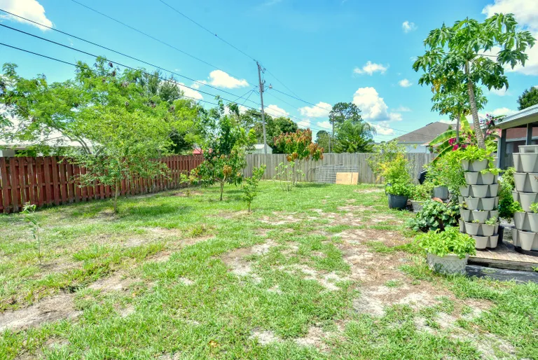 2817 SW Savona Boulevard, Port Saint Lucie, FL 34953 Property for sale