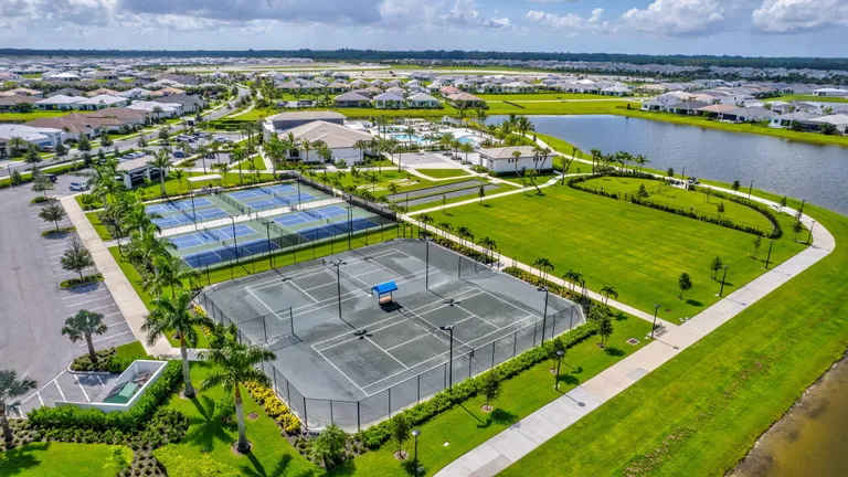 New York City Real Estate | View 15878 Key Biscayne Lane | Listing | View 53