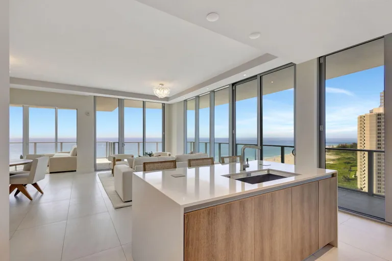 New York City Real Estate | View 3100 N Ocean Drive, H1504 | Listing | View 3