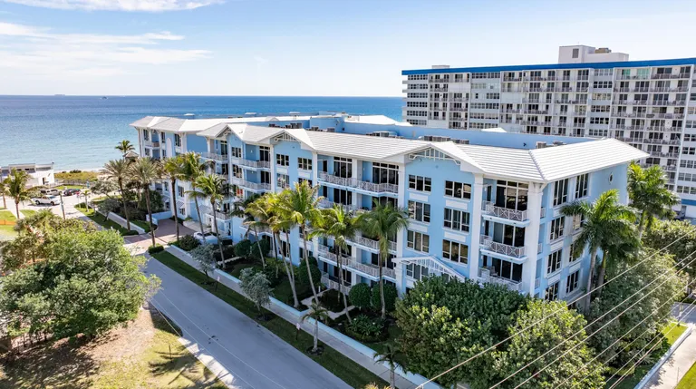 South Florida Real Estate | View 701 SE 21st Avenue, 503 | Listing | View 2