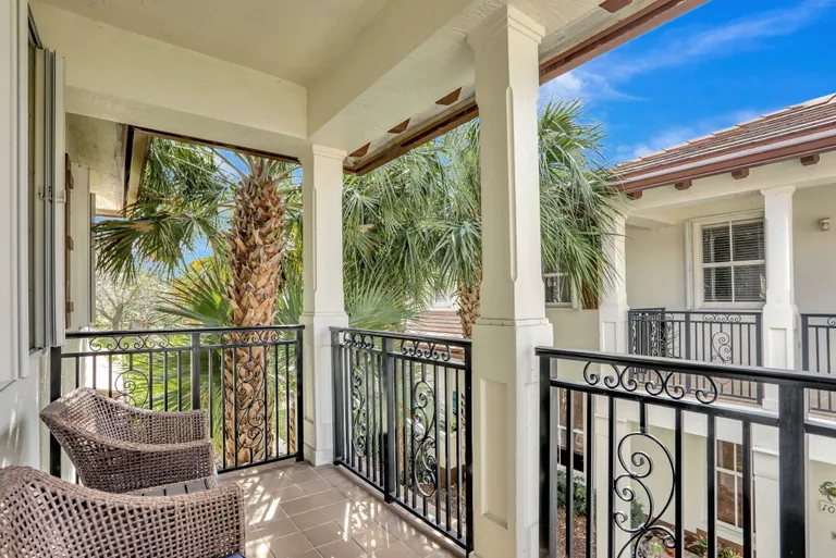 South Florida Real Estate | View 4720 Mimosa Place, 904 | Listing | View 33