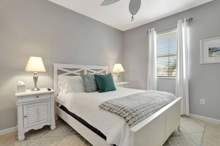 South Florida Real Estate | View 4720 Mimosa Place, 904 | Listing | View 28