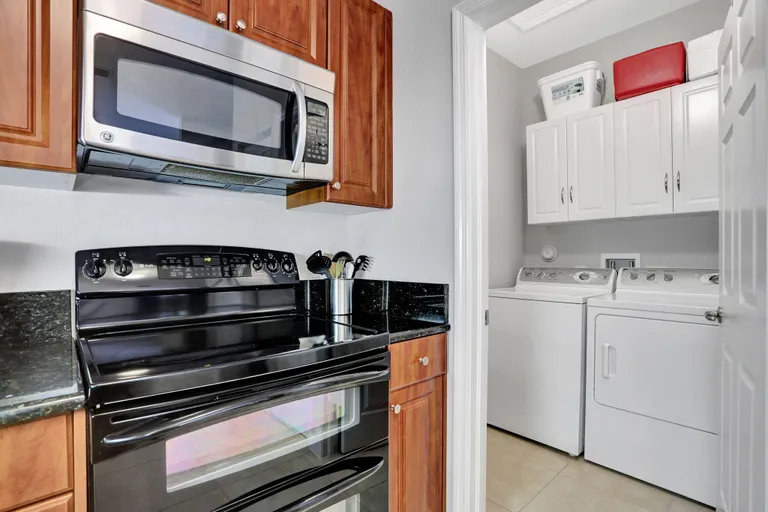 South Florida Real Estate | View 4720 Mimosa Place, 904 | Listing | View 13