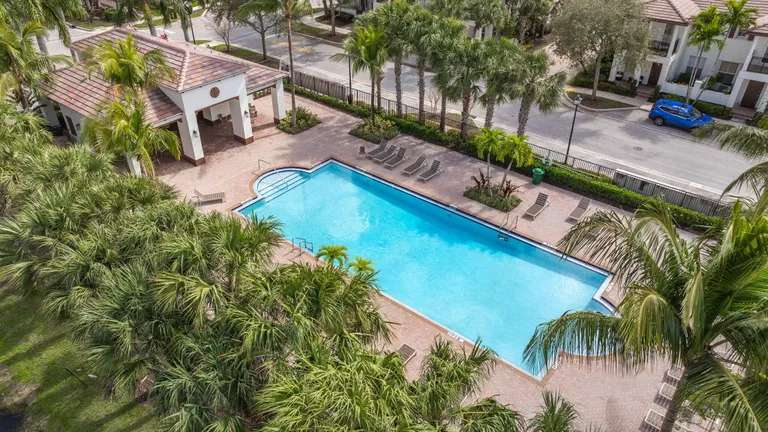 South Florida Real Estate | View 4720 Mimosa Place, 904 | Listing | View 41