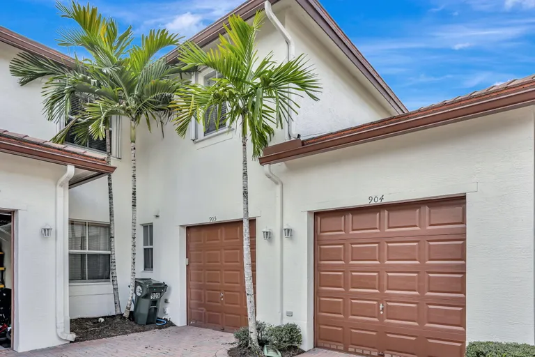 South Florida Real Estate | View 4720 Mimosa Place, 904 | Listing | View 34